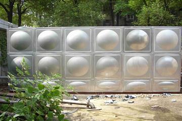 关于方形不锈钢保温水箱的知识介绍